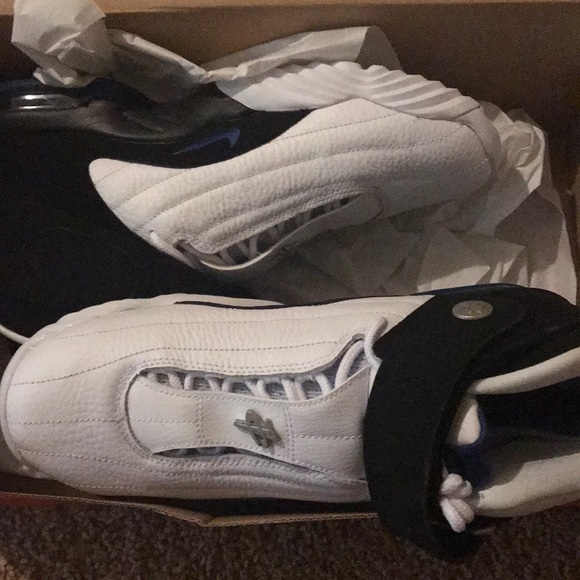 Meet your Posher, Aspen - Picture 1 of 1